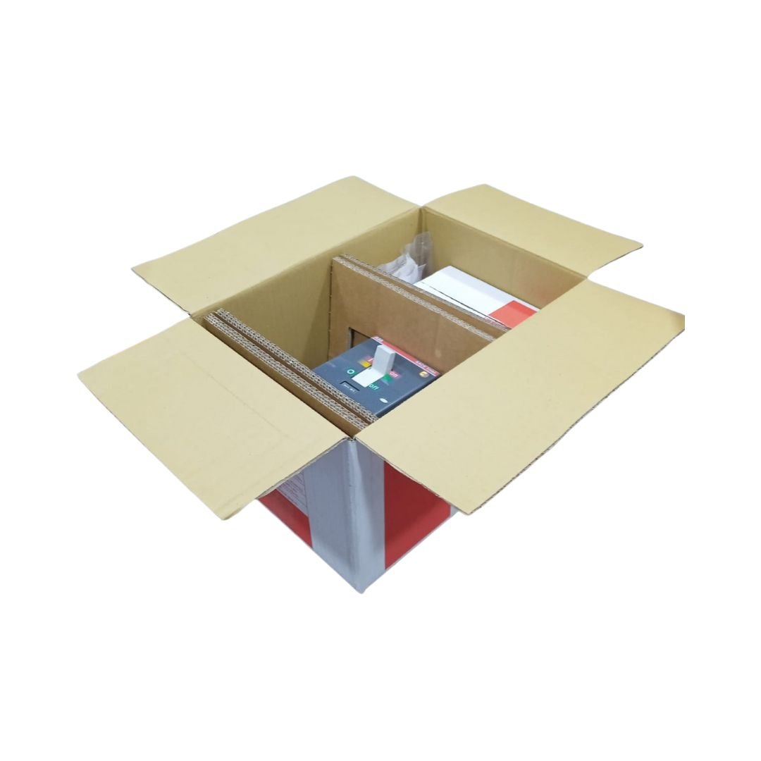 ABB_Brand_T5V_HA_400_TMA_400_4000_3P_F_F_800V_AC_MCCB_Open_Box_View